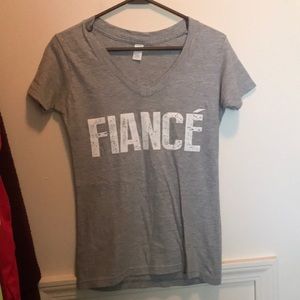 Fiancé top